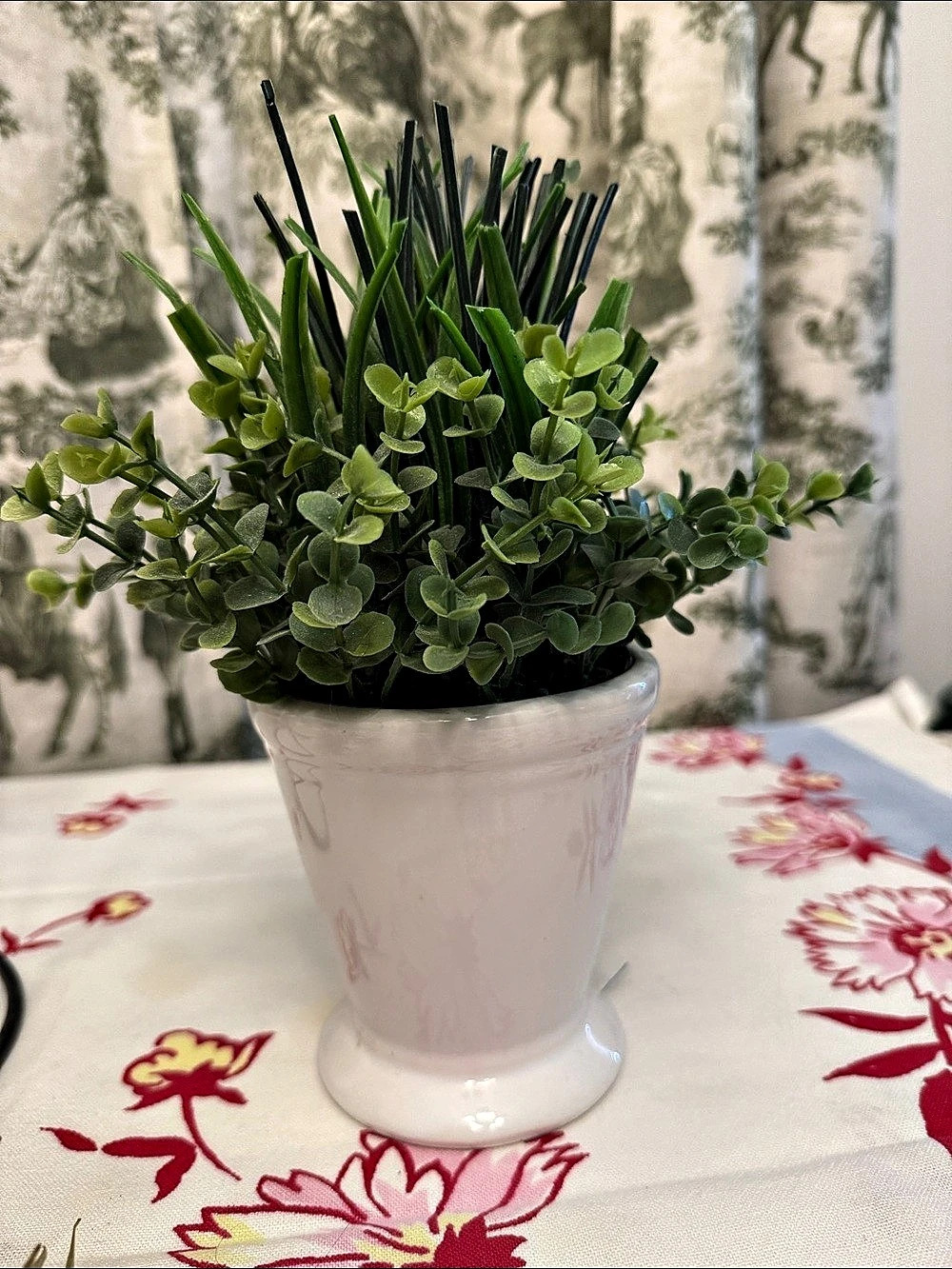 3-Tier Plant Stand Decor in Black & Gray